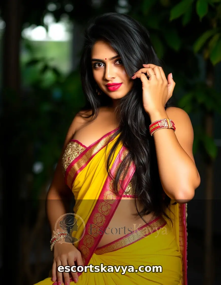 Bhavika Arora local girl in Noida